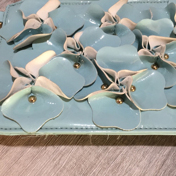 Wristlet - Picture 5 of 6